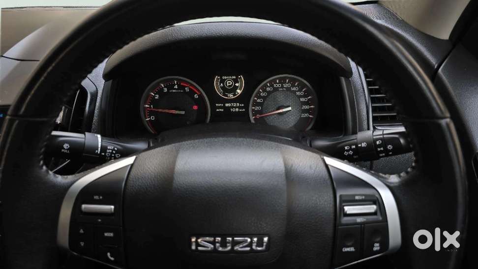 Isuzu V-cross Z Prestige 4x4 At, 2022, Diesel