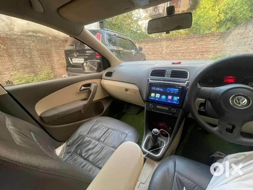 Volkswagen Vento 2011 Petrol 61335 Km Driven