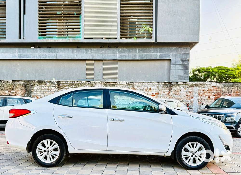 Toyota Yaris Vx Cvt, 2018, Petrol