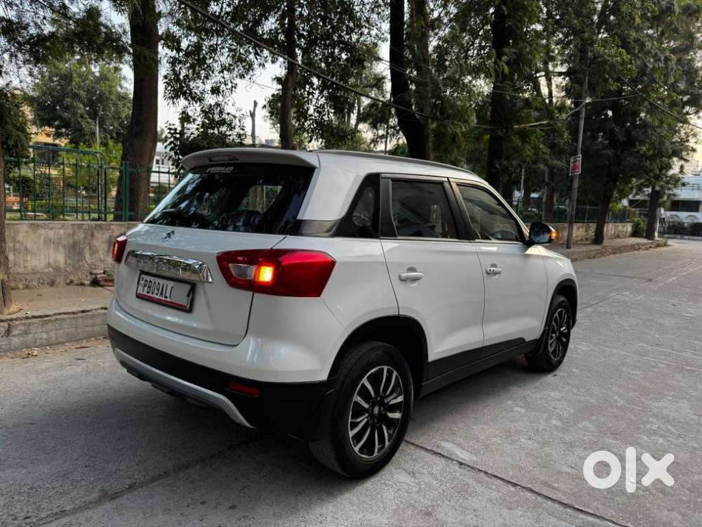 Maruti Suzuki Brezza 1.5 Zxi Plus Smart Hybrid, 2021, Petrol