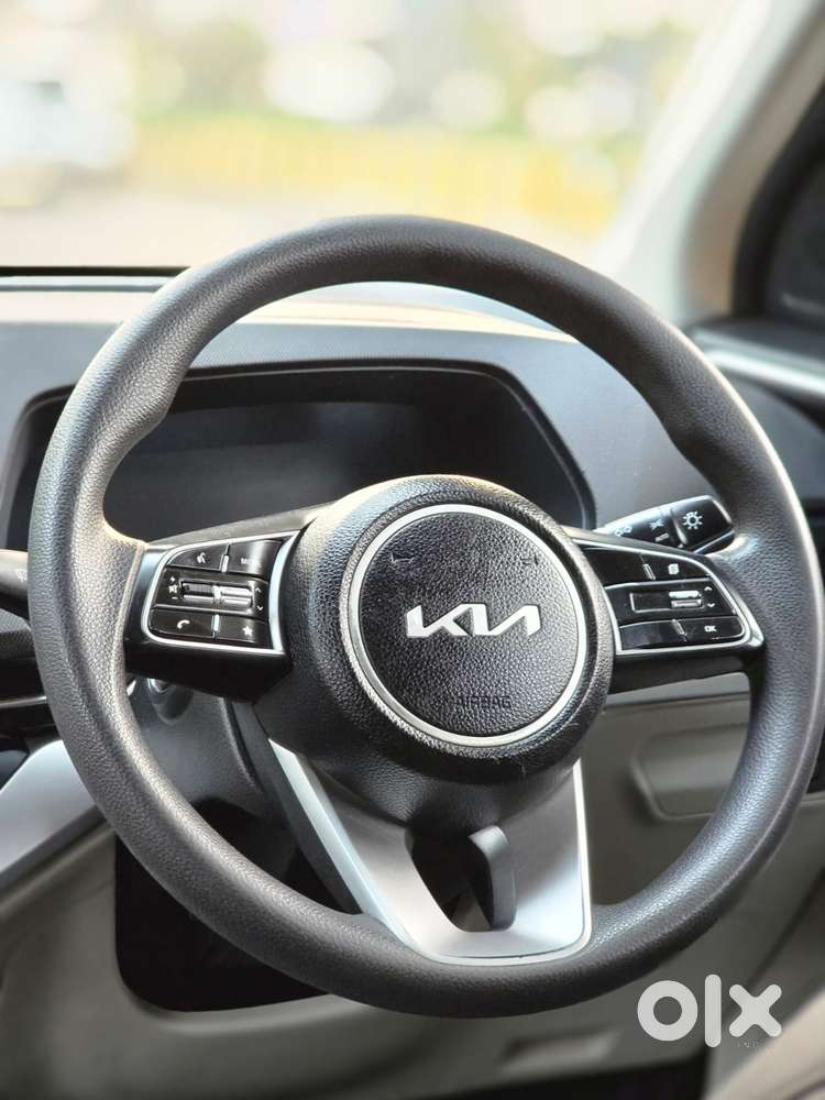 Kia Carens 1.5 Prestige 7 Str, 2023, Petrol