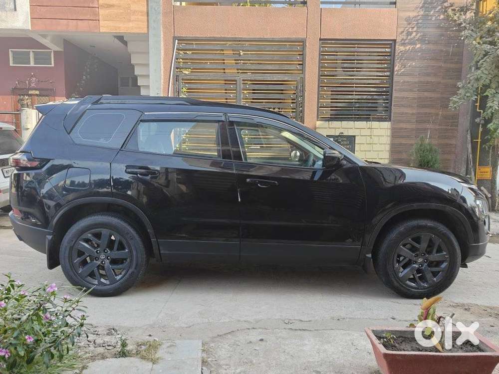 Tata Safari 2.0 Kryotec Xt Plus Dark Edition, 2023, Diesel