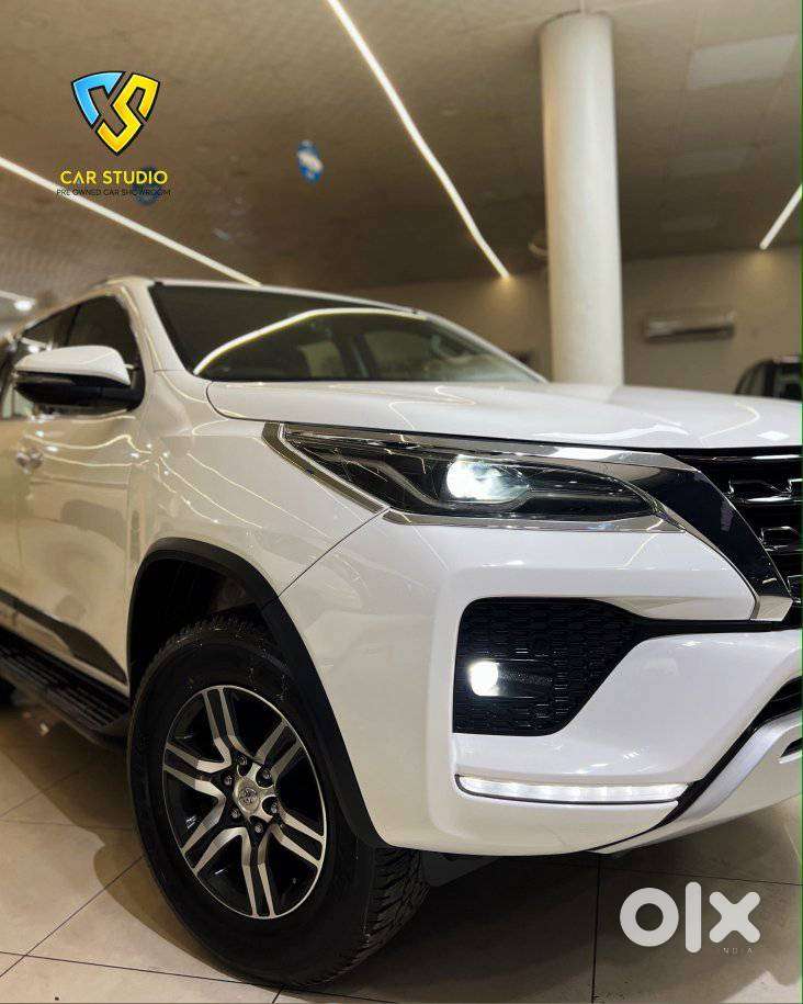 Toyota Fortuner 4x2 At 2.8 Diesel, 2021, Diesel