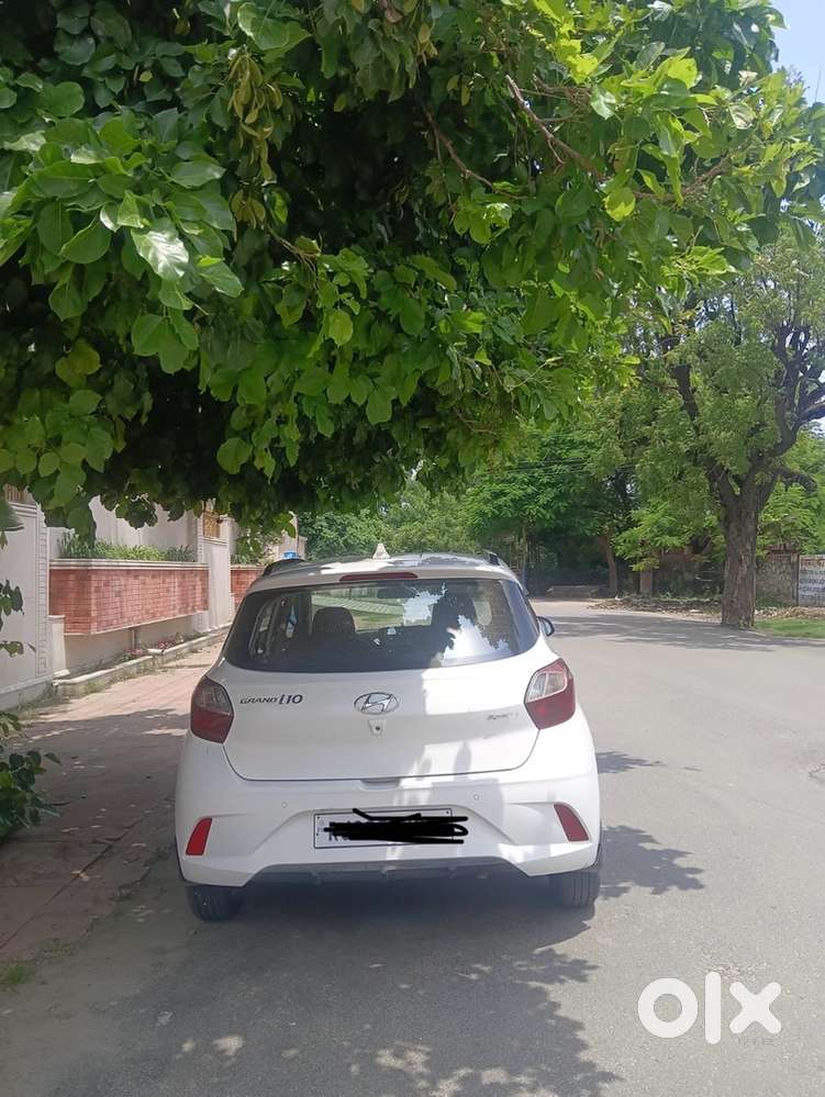 Hyundai Grand I10 Nios 2020 Sportz Diesel At