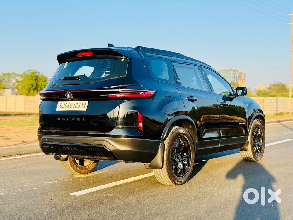 Tata Safari Adventure Plus Dark Edition At, 2024, Diesel