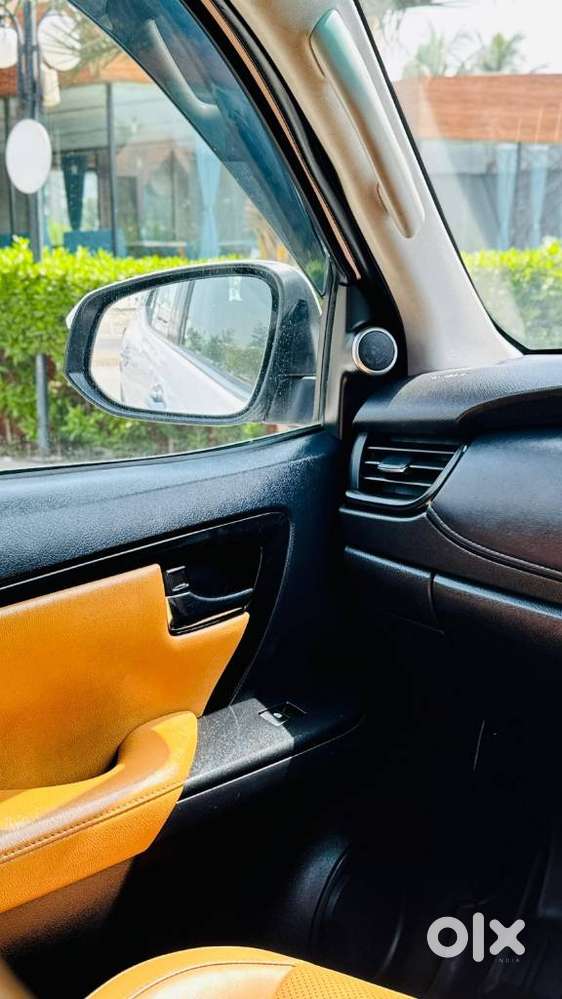 Toyota Fortuner 4x2 At 2.8 Diesel, 2022, Diesel