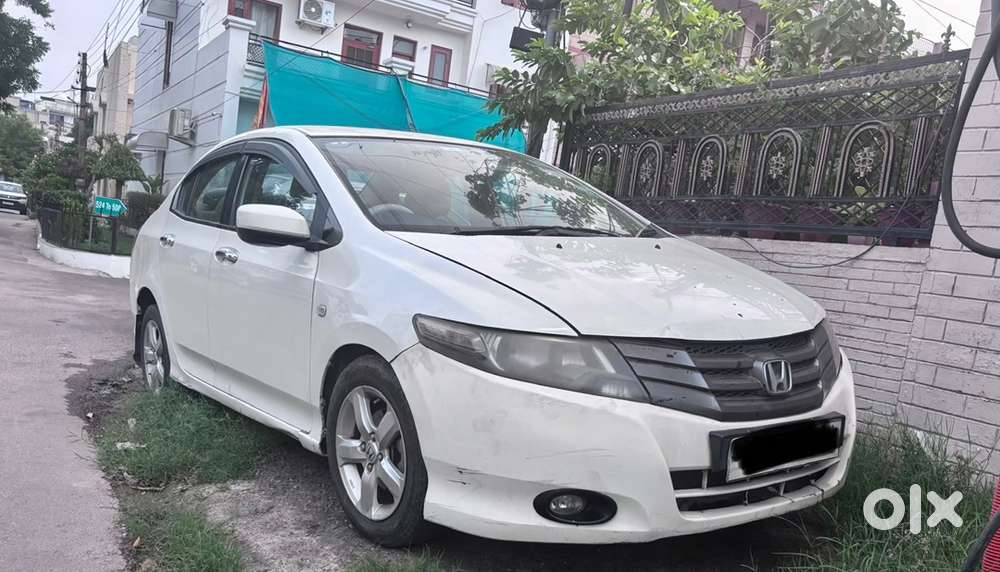 2011 Honda City I-vtec  V Mt Top Model