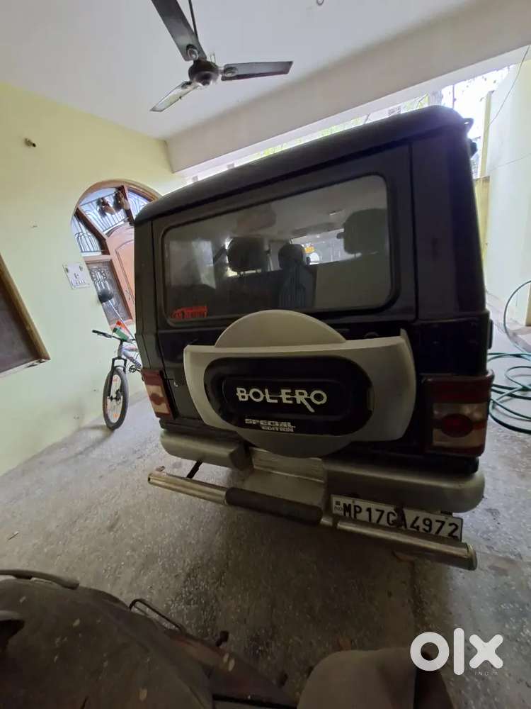Mahindra Bolero 2011