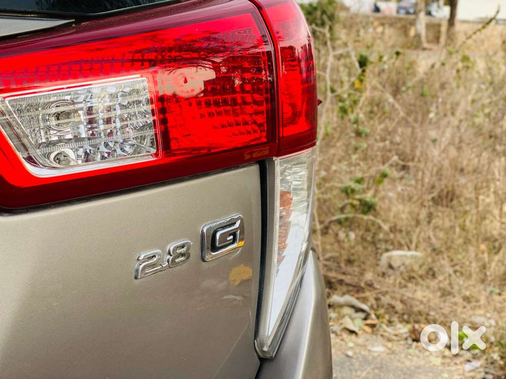 Toyota Innova Crysta 2.8 Gx At, 2017, Diesel