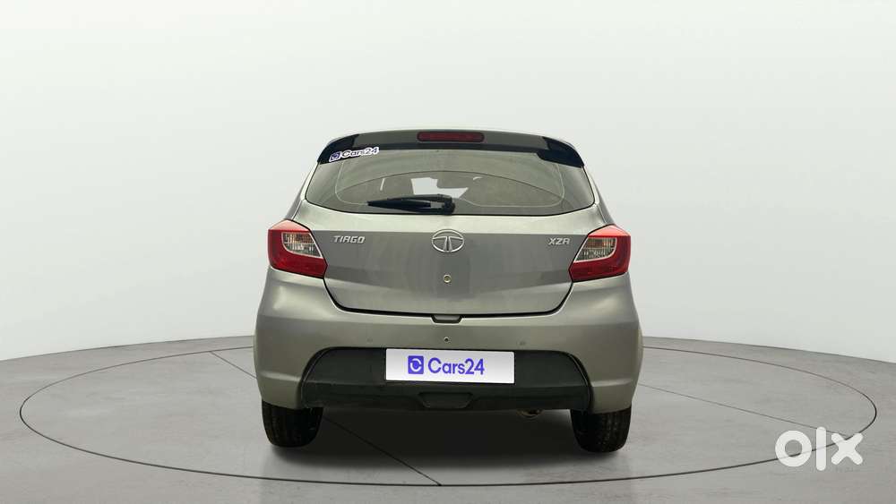 Tata Tiago 1.2 Revotron Xza, 2018, Petrol