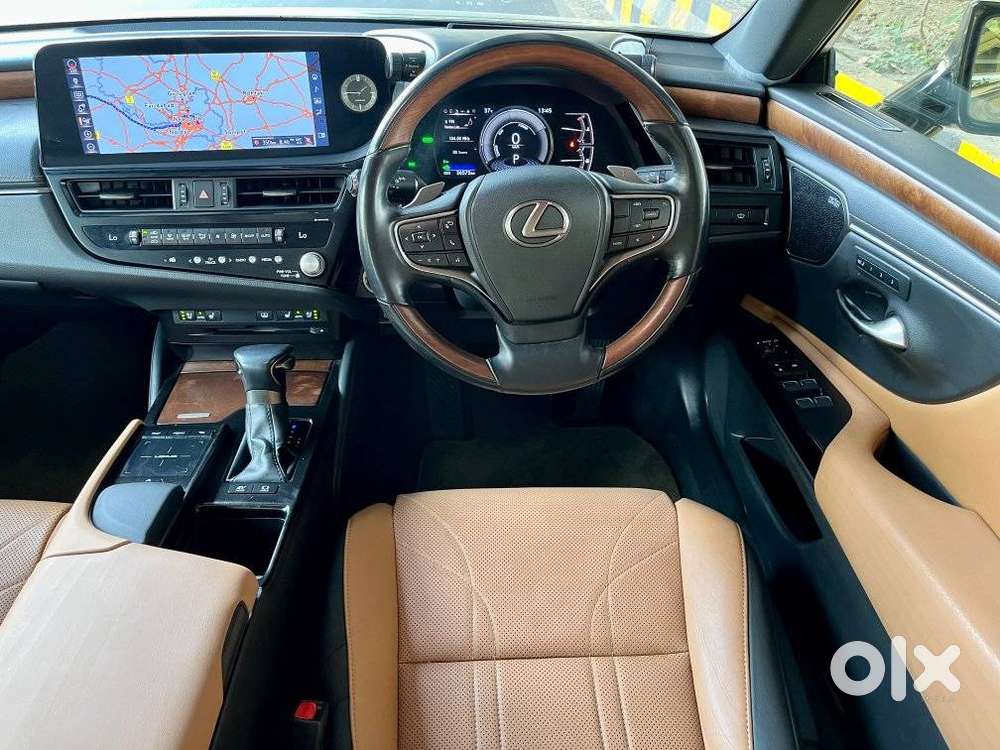 Lexus Es 300h Luxury, 2022, Petrol
