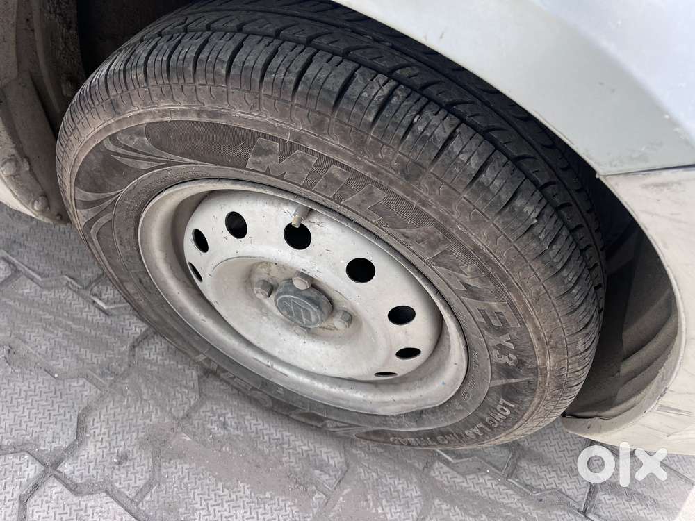 Maruti Suzuki Swift Dzire 1.2 Lxi (o), 2012, Petrol