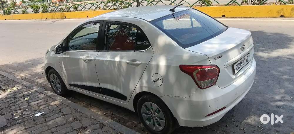 Best Mileage And Condition Single Hand Driven Sedan Car