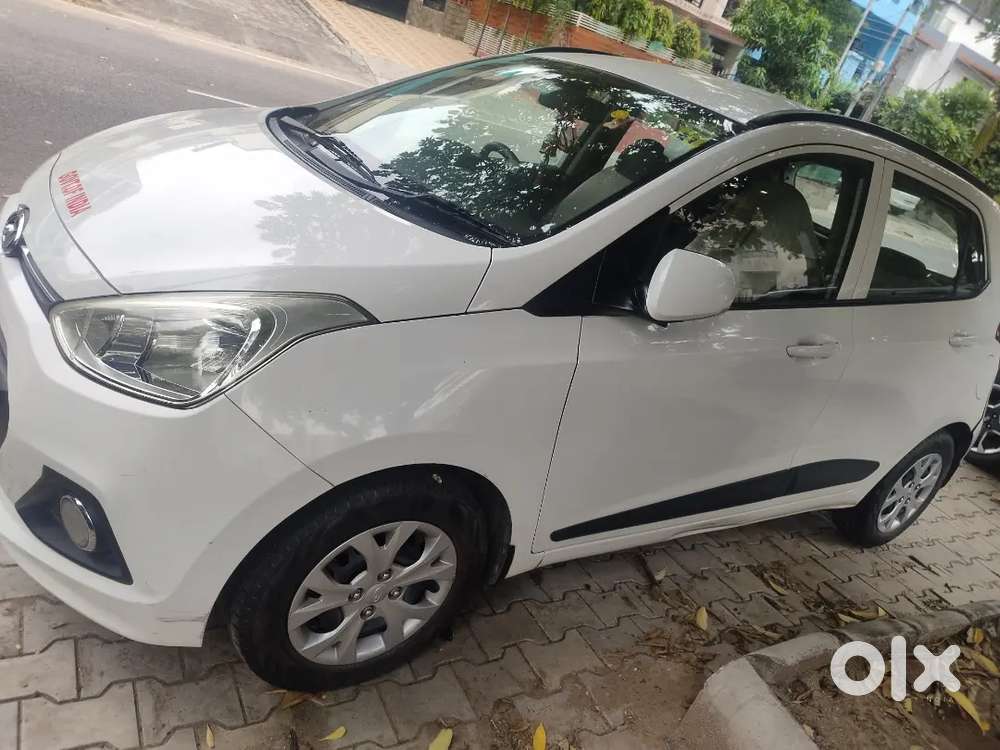 Hyundai Grand I10 Sportz 2015