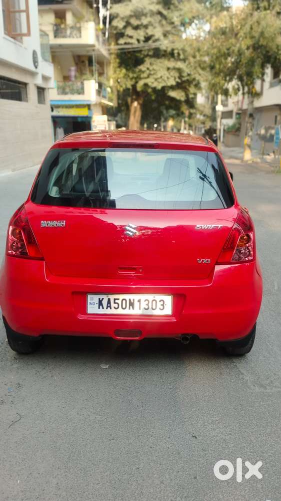 Maruti Suzuki Swift Vxi + Manual, 2011, Petrol