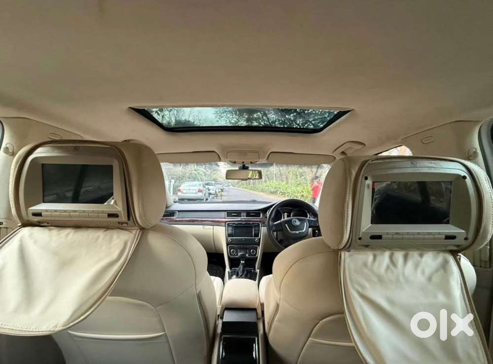 Skoda Superb 2013 Petrol First Owner