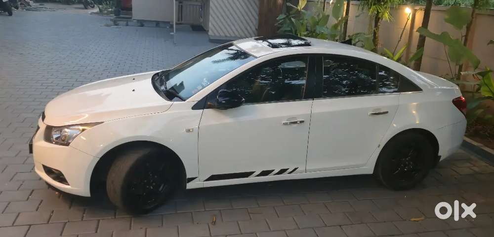 Chevrolet Cruze 2013 Diesel 100000 Km Driven