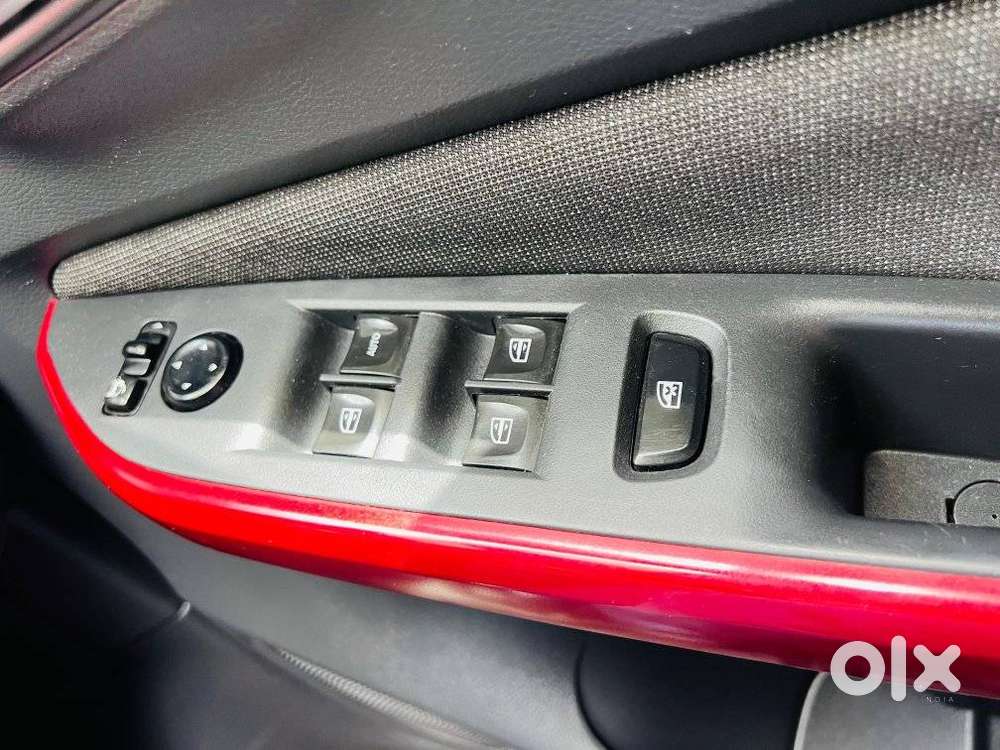 Nissan Magnite, 2023, Petrol