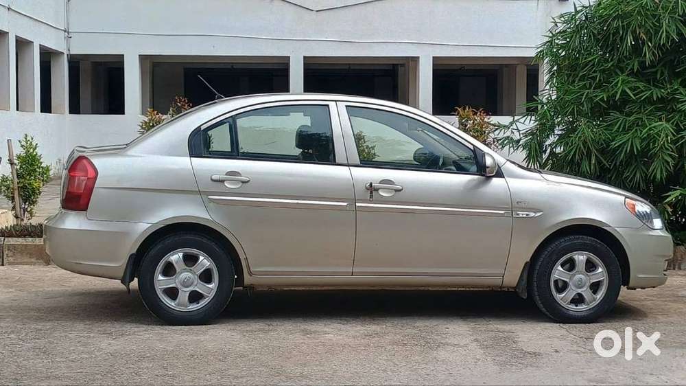 Cng Kit + Compr. Insurance + Hsrp + Ac, Power Windows & Stearing