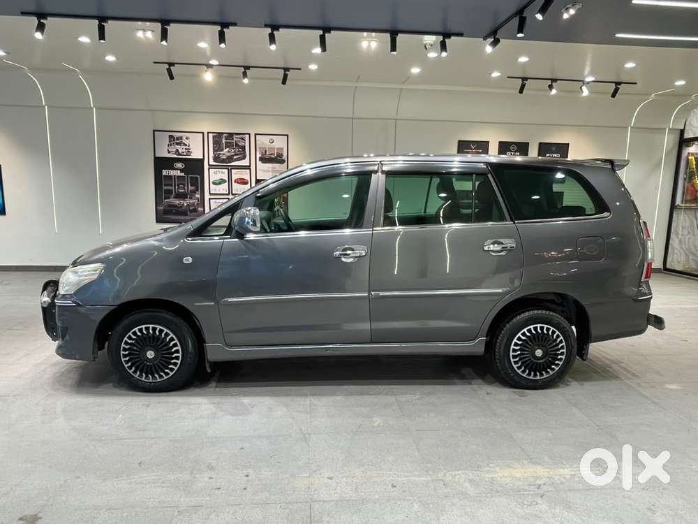 Toyota Innova 2.5 G (diesel) 7 Seater, 2012, Diesel