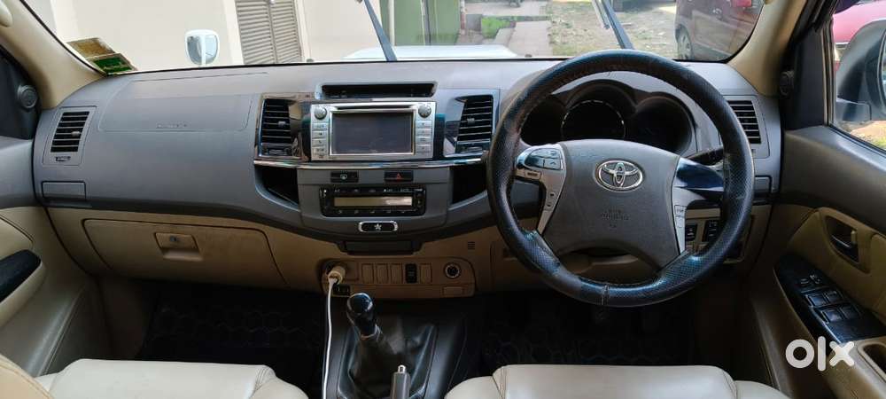 Toyota Fortuner 3.0 4x2 Mt, 2012, Diesel