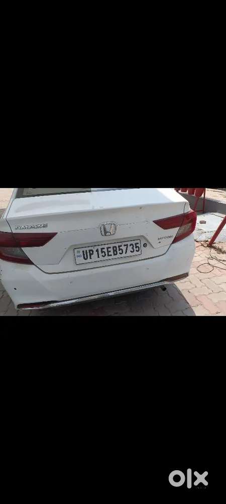 Honda Amaze 2023 पेट्रोल 1st