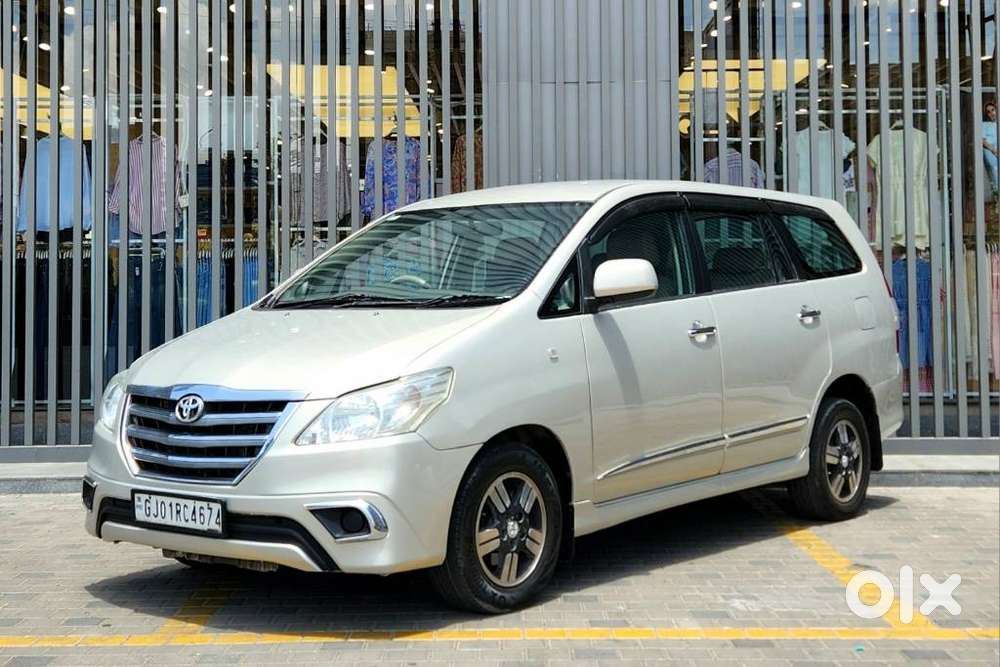 Toyota Innova 2.5 G (diesel) 8 Seater, 2013, Diesel
