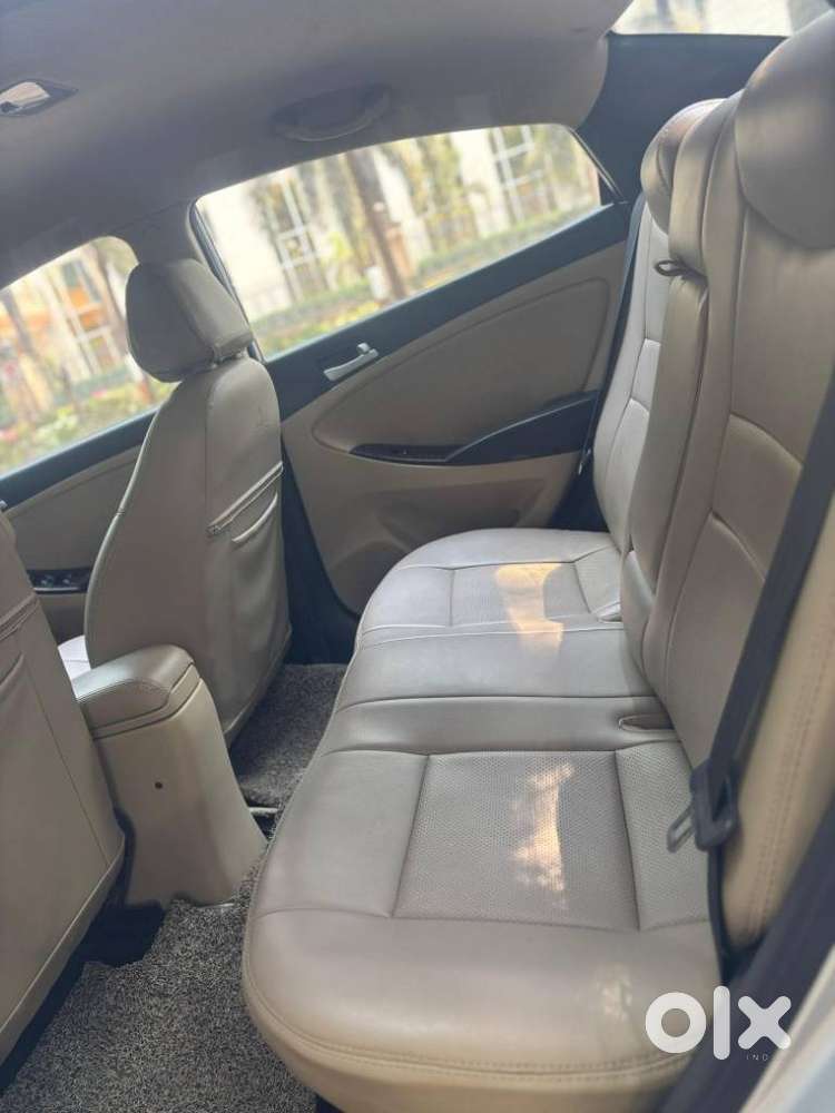 Hyundai Verna 1.6 Vtvt Sx, 2015, Petrol
