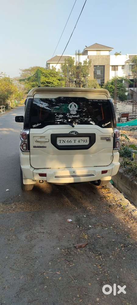 Mahindra Scorpio Diesel 2016