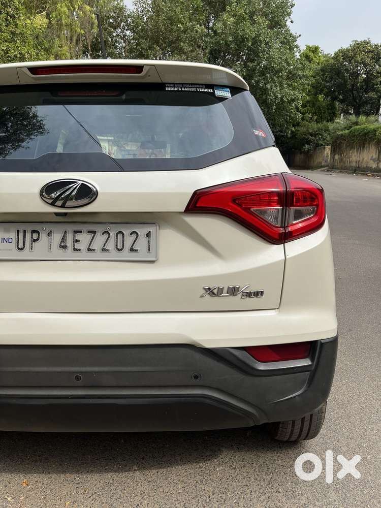 Mahindra Xuv300 1.2 W6 Amt Petrol, 2022, Petrol