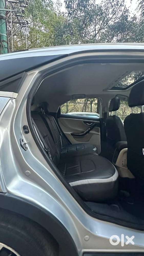 Tata Nexon 1.2 Revotron Xza Plus (o) Amt, 2021, Petrol