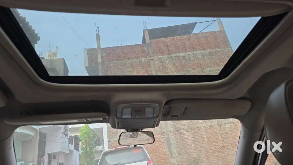 Mahindra Xuv500 2017 Diesel 72800 Km Driven