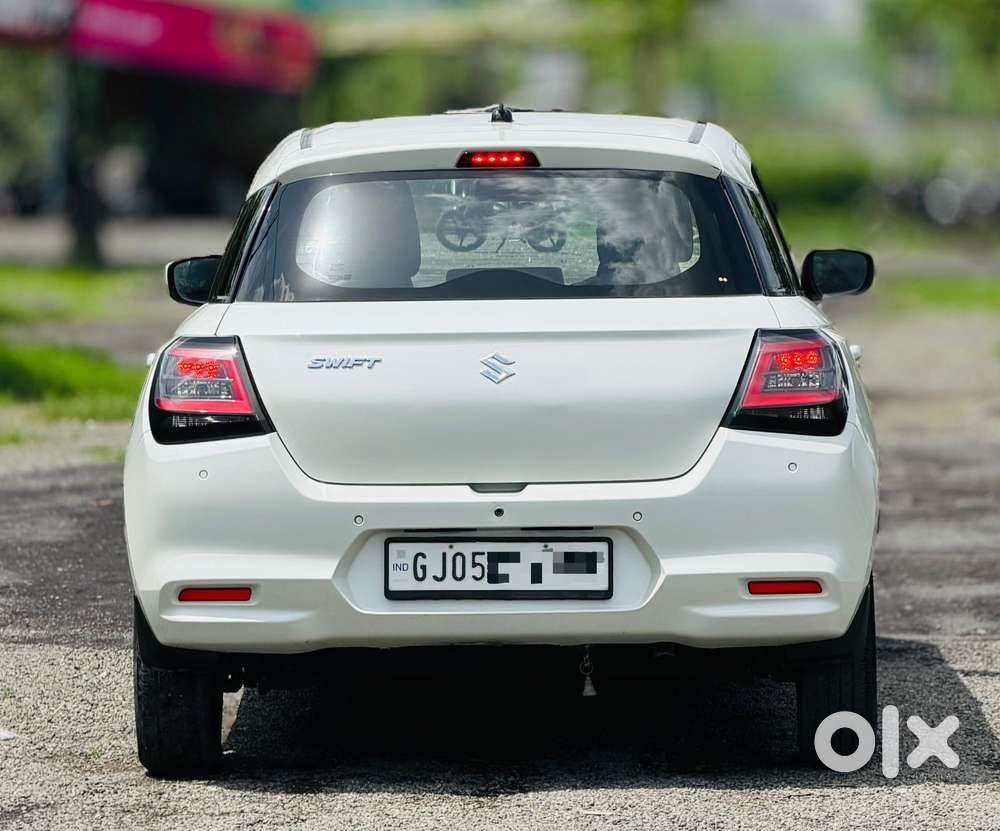 Maruti Suzuki Swift Vxi Optional, 2024, Petrol