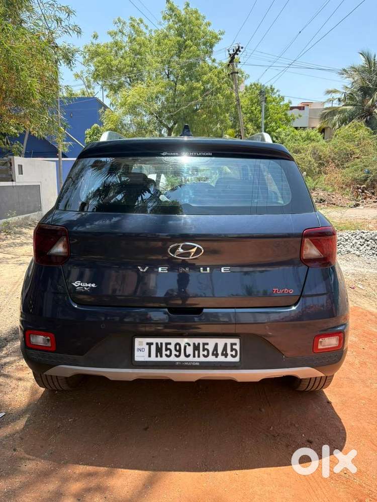 Hyundai Petrol Manual 2022