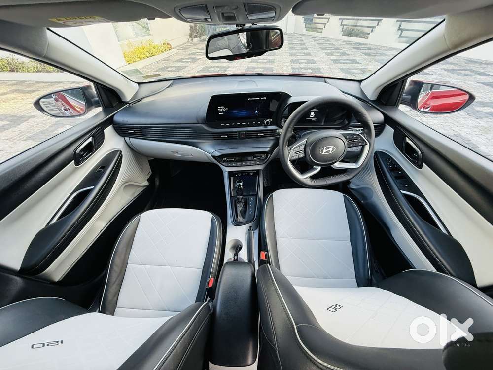 Hyundai New I20 1.2 Asta (o) Ivt, 2023, Petrol