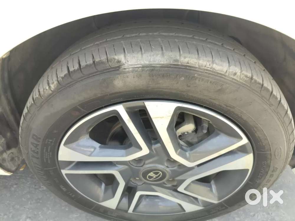 Tata Tiago 1.05 Revotorq Xz Plus, 2023, Petrol