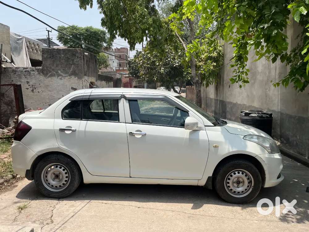 Maruti Suzuki Dzire Petrol 105471 Km Driven