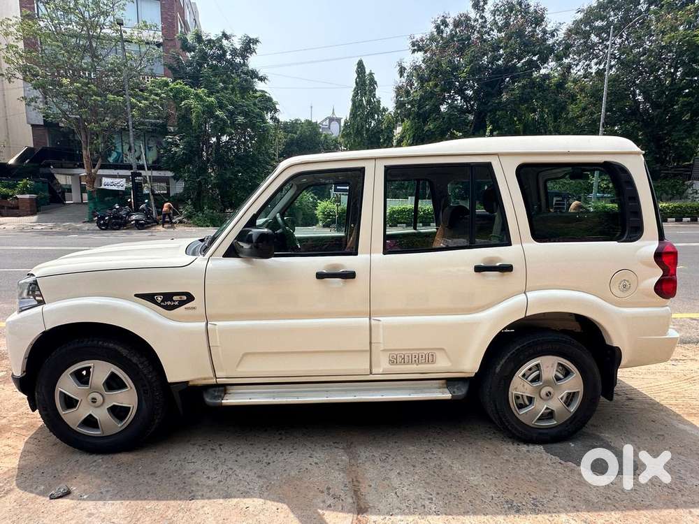 Mahindra Scorpio 2.5 Turbo 2wd 9 Str, 2022, Diesel