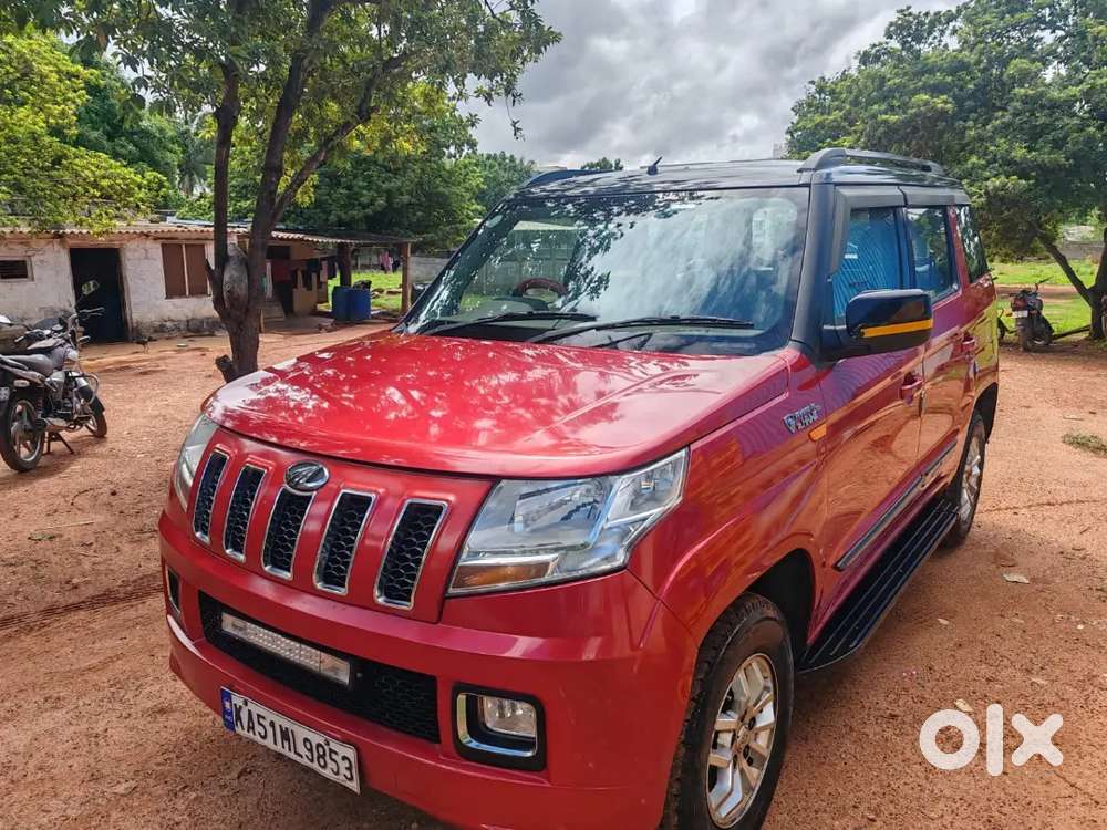 Mahindra Tuv 300 2018