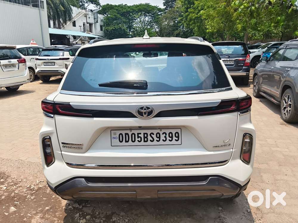 Toyota Urban Cruiser Hyryder 1.5 V Neo Drive, 2024, Petrol