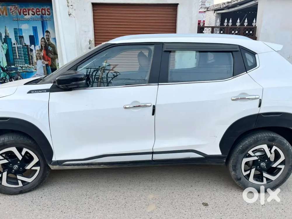 Nissan Magnite 1.0 Premium 2021