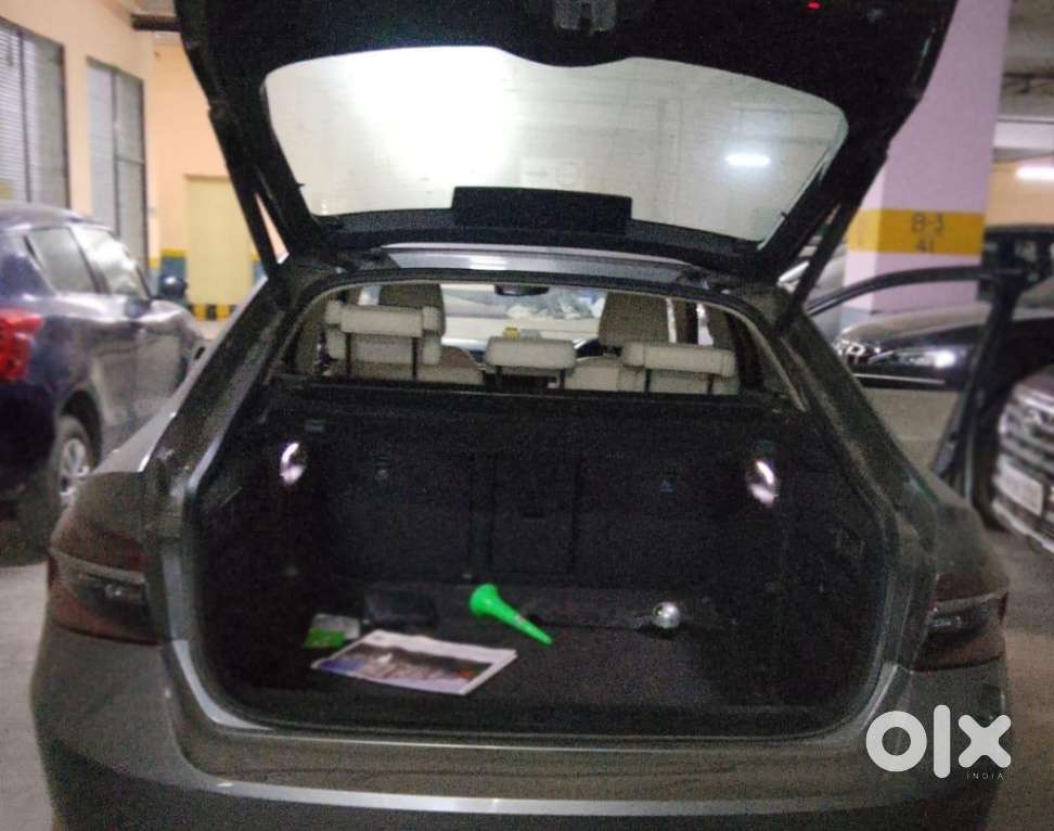 Skoda Superb 2.0 L&k Tsi At, 2022, Petrol