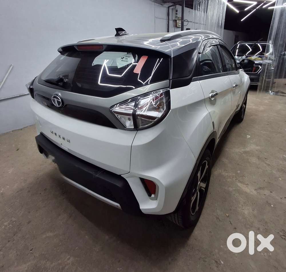 Tata Nexon 2022 Petrol