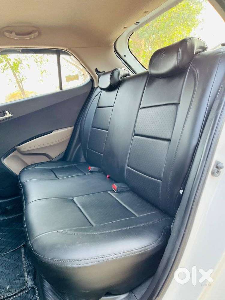 Hyundai Grand I10 Asta Automatic 1.2 Kappa Vtvt, 2015, Petrol