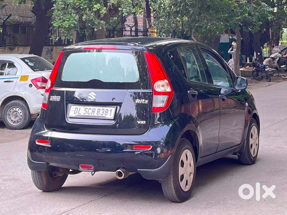 Maruti Suzuki Ritz Vxi, 2011, Petrol