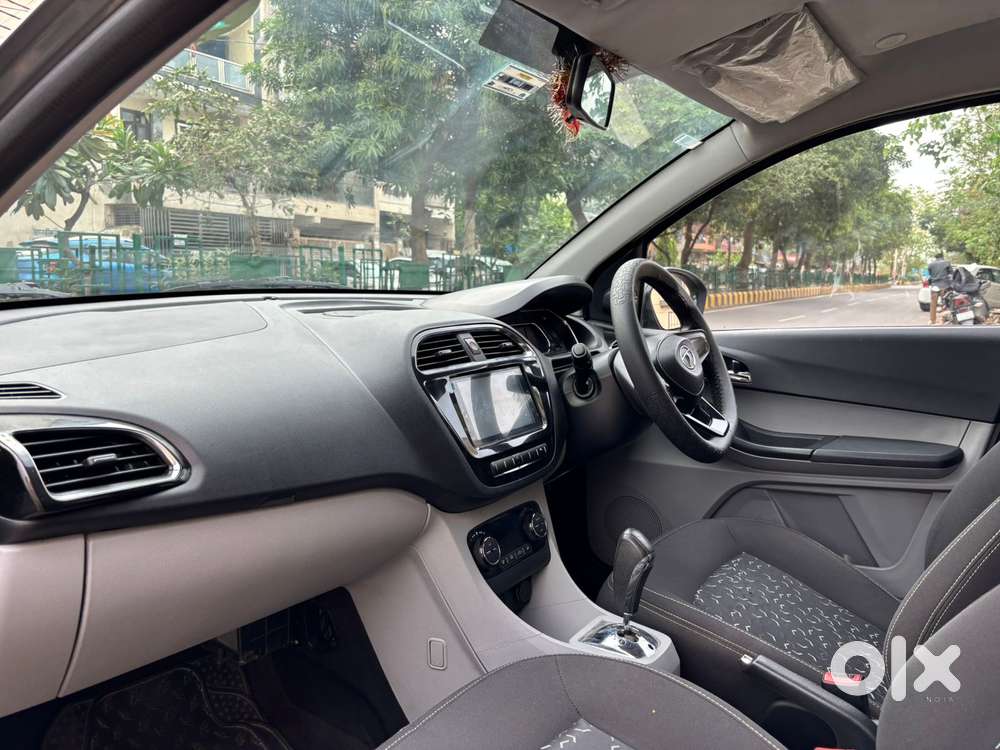 Tata Tiago 1.2 Revotron Xza, 2020, Petrol