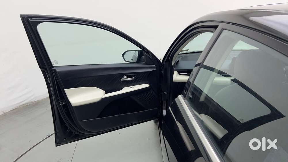 Hyundai Verna 1.5 Sx Petrol Mt, 2023, Petrol