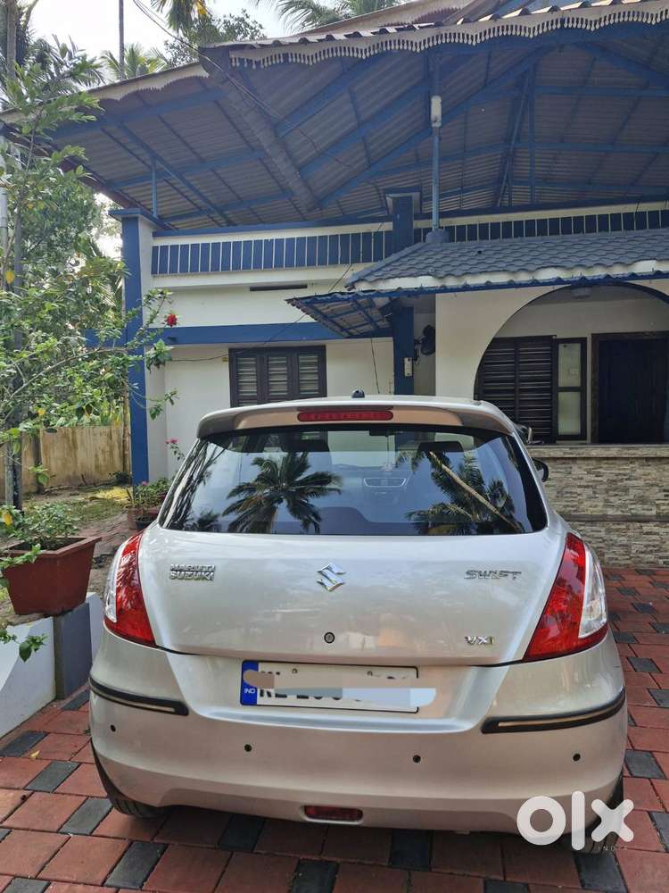 Swift 2013 Model - Low Km - Leather Covered Seat - Alloy Wheels