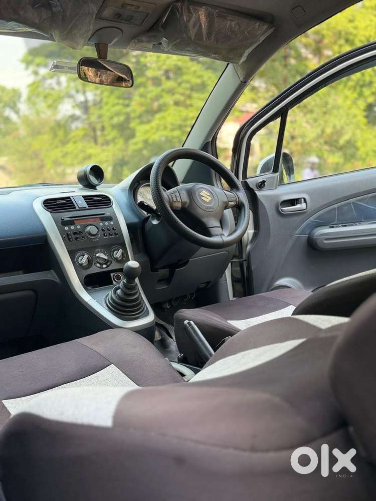 Maruti Suzuki Ritz Zxi, 2010, Petrol