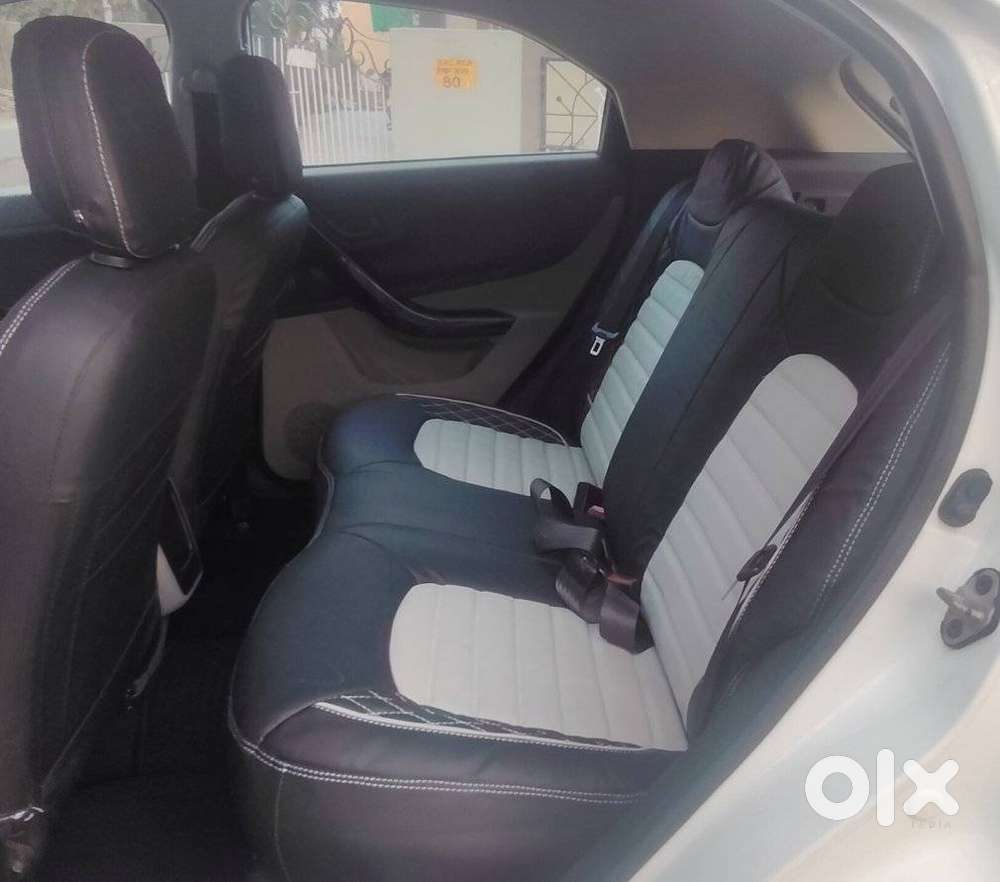 Tata Nexon 1.2 Revotron Xm (s), 2019, Petrol